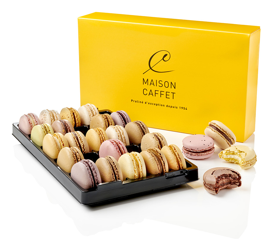 Coffret de 25 macarons assortis
