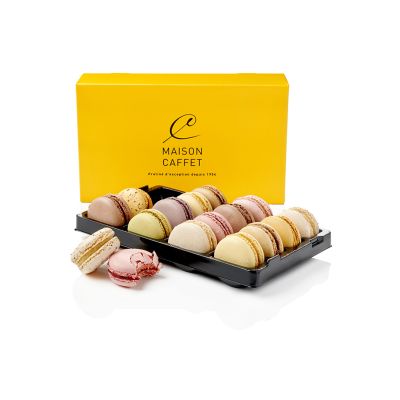 Coffret de 16 macarons assortis