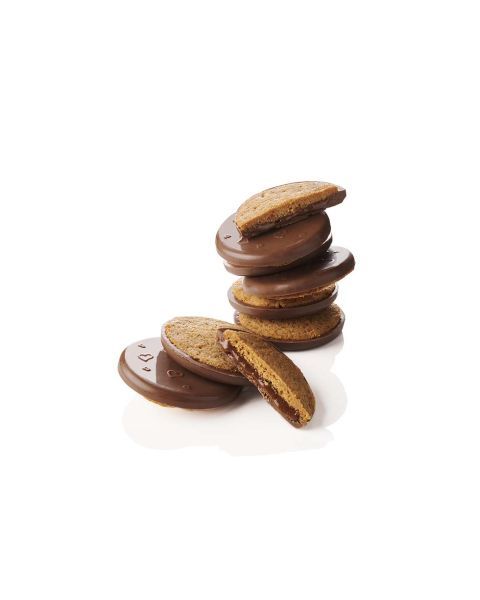 Biscuits nature sur un fondant palet de chocolat lait fourré de praliné maison 150 g