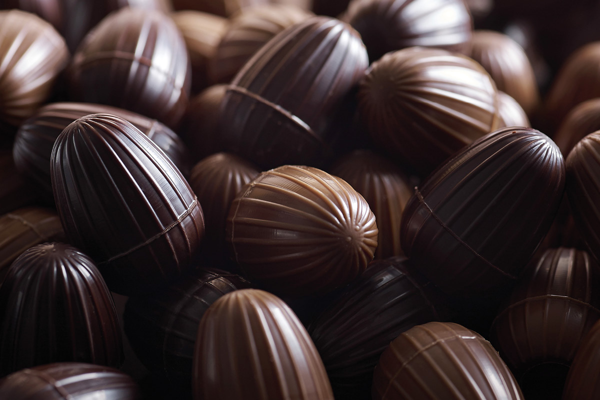 Comment sont fabriqués les chocolats de Pâques artisanaux ?